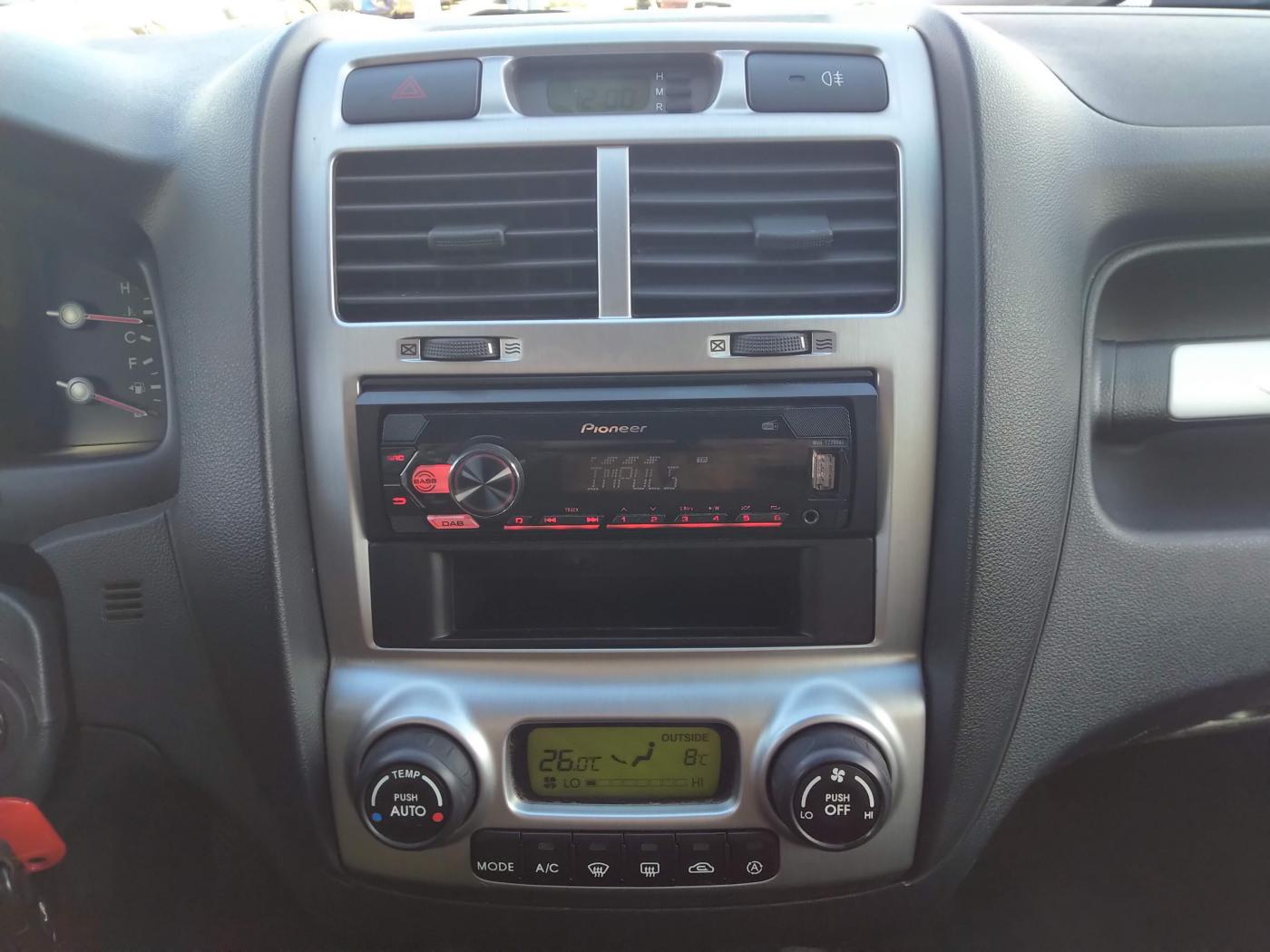 kia-sportage-2-0-sportage - 8