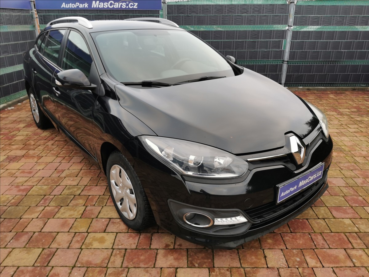 renault-megane-1-5-dci-grandtour - 2