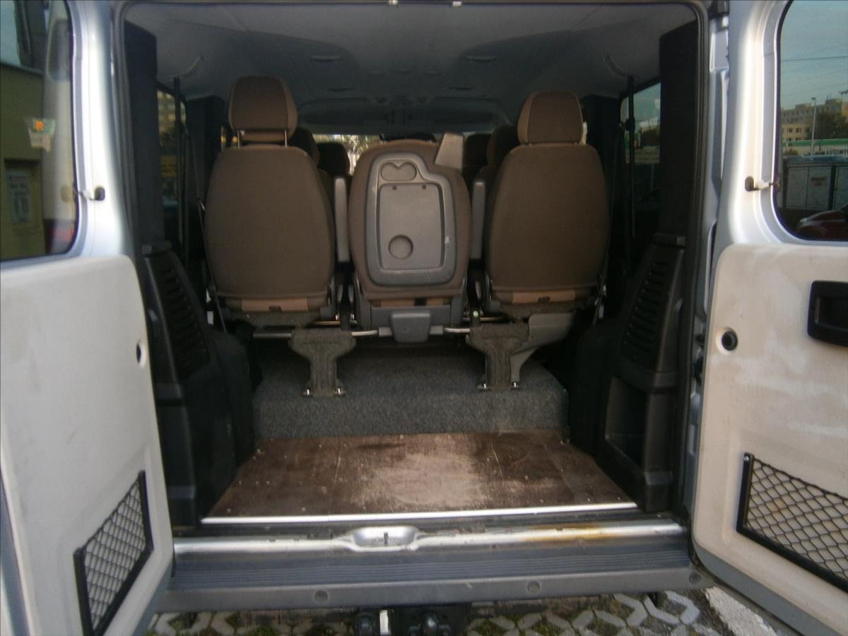peugeot-boxer-2-2-hdi-96-kw-luxus-bus-navi - 6
