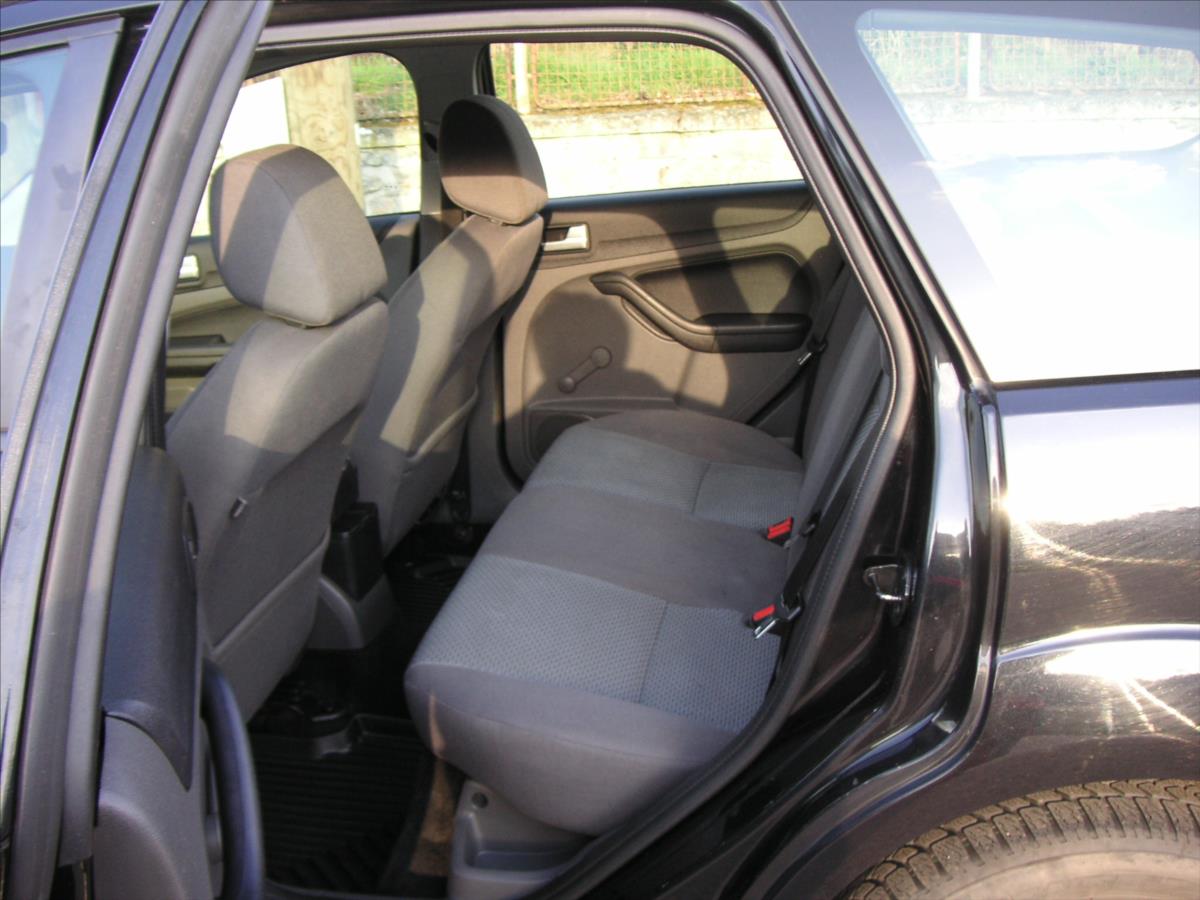 ford-focus-1-8-i-serviska - 8