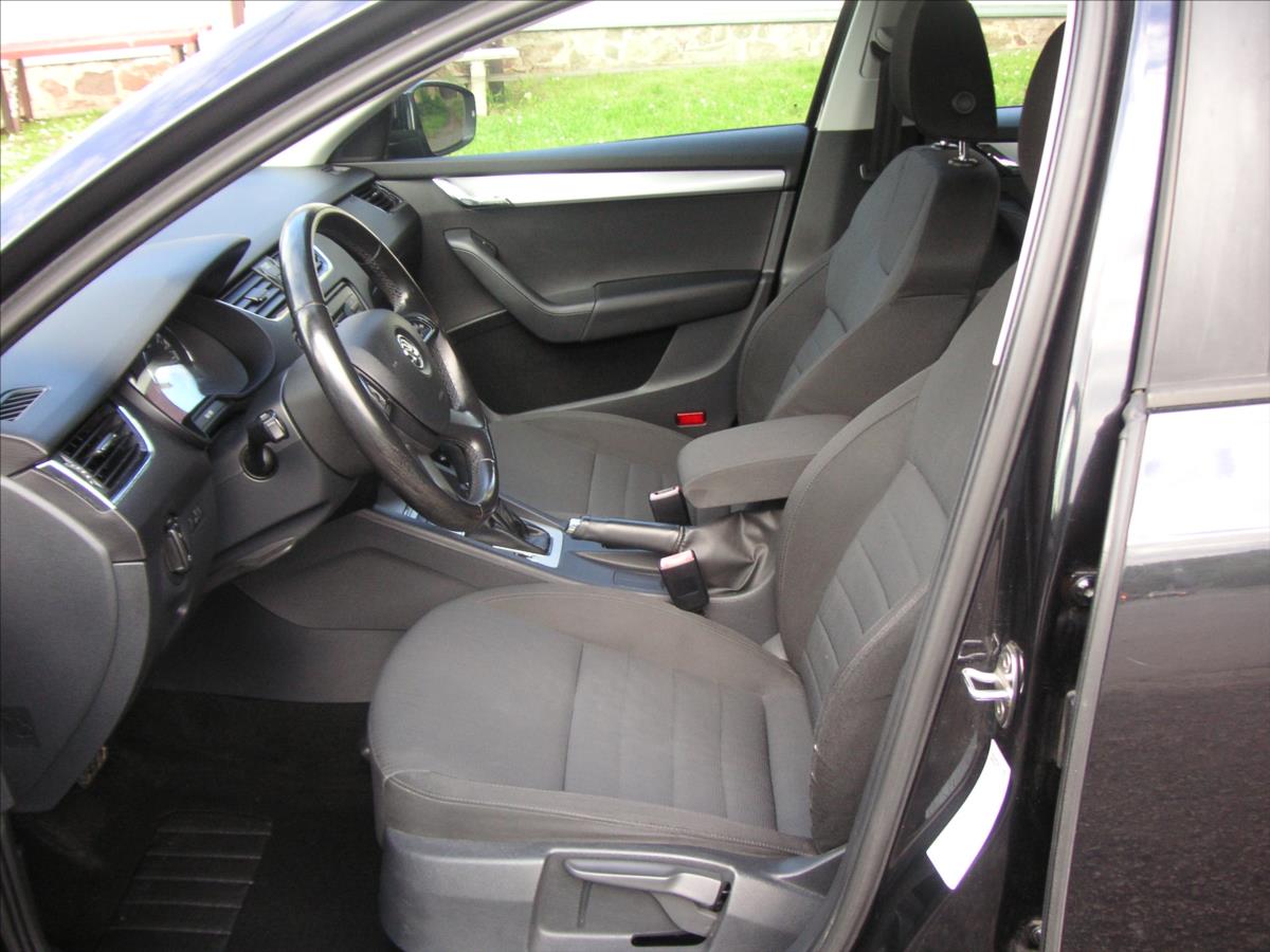 skoda-octavia-2-0-iii-tdi-serviska - 6