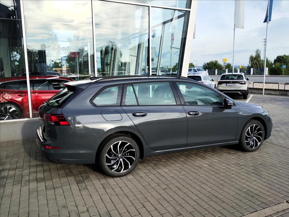 volkswagen-golf-variant-1-5-etsi-7dsg-mhev-life - 3