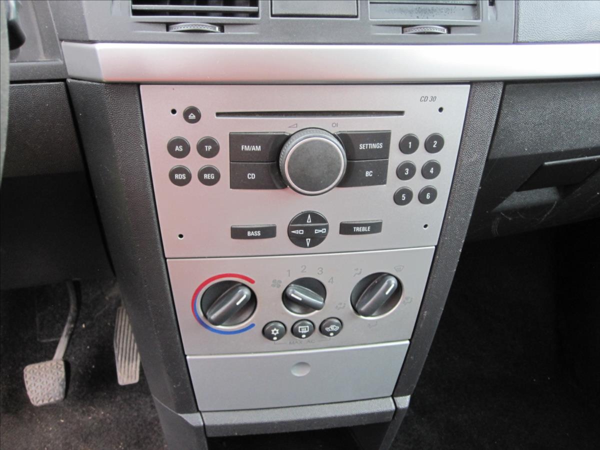 opel-meriva-1-4-16v-essentia - 5