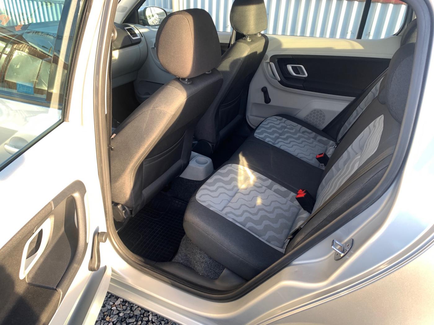 skoda-fabia-1-2-12v-htp-44kw-ambiente - 7