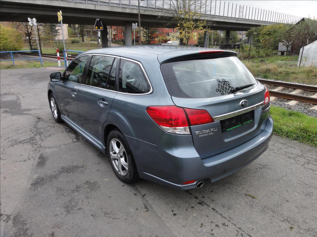 subaru-legacy-2-0-top-stav-serviska-4x4 - 7