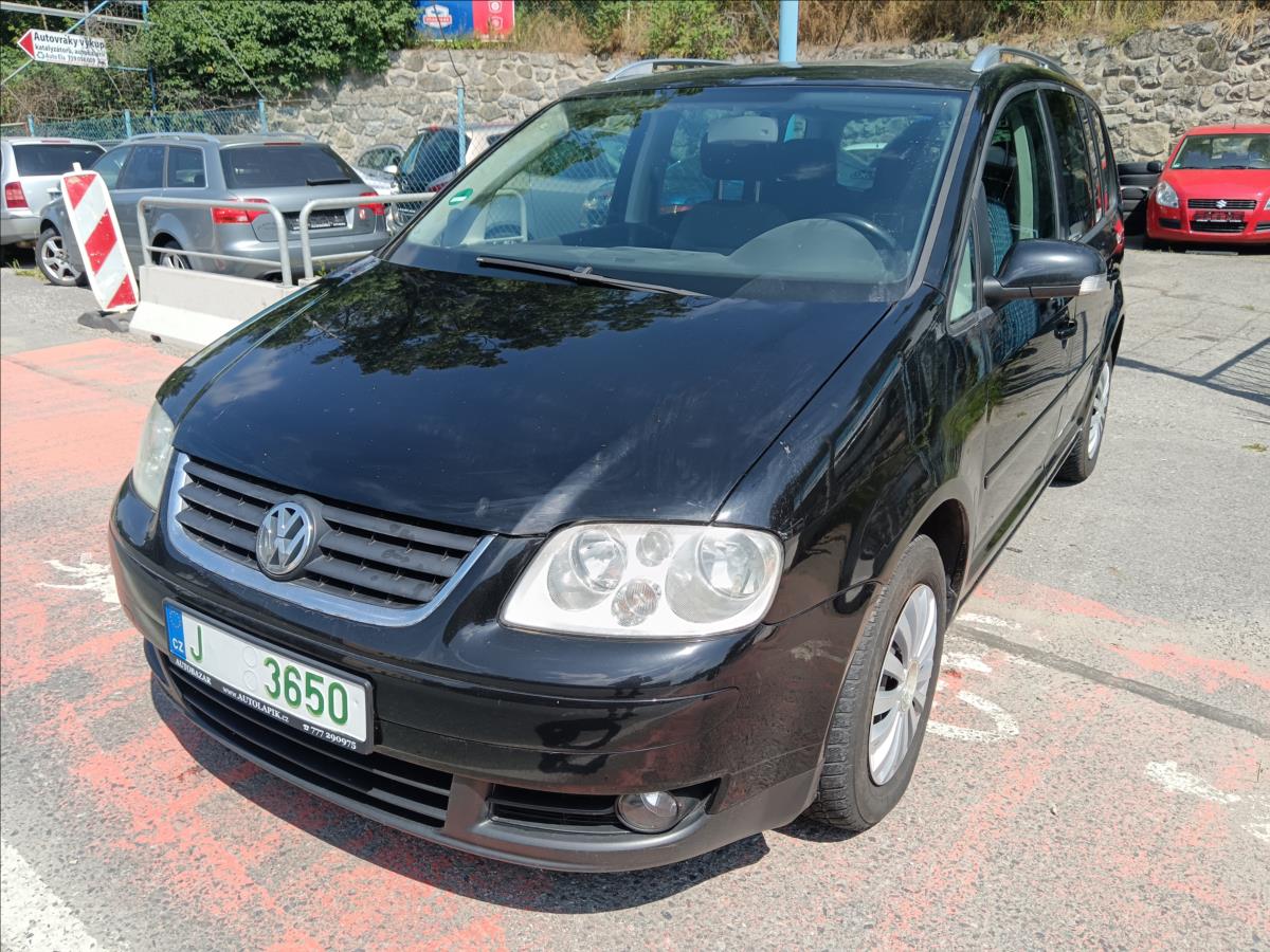 volkswagen-touran-1-9-tdi-highline - 2