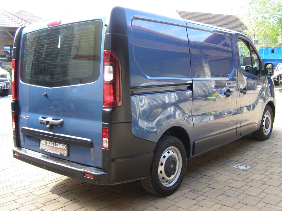 opel-vivaro-1-6-cdti-89kw-po-stk - 4