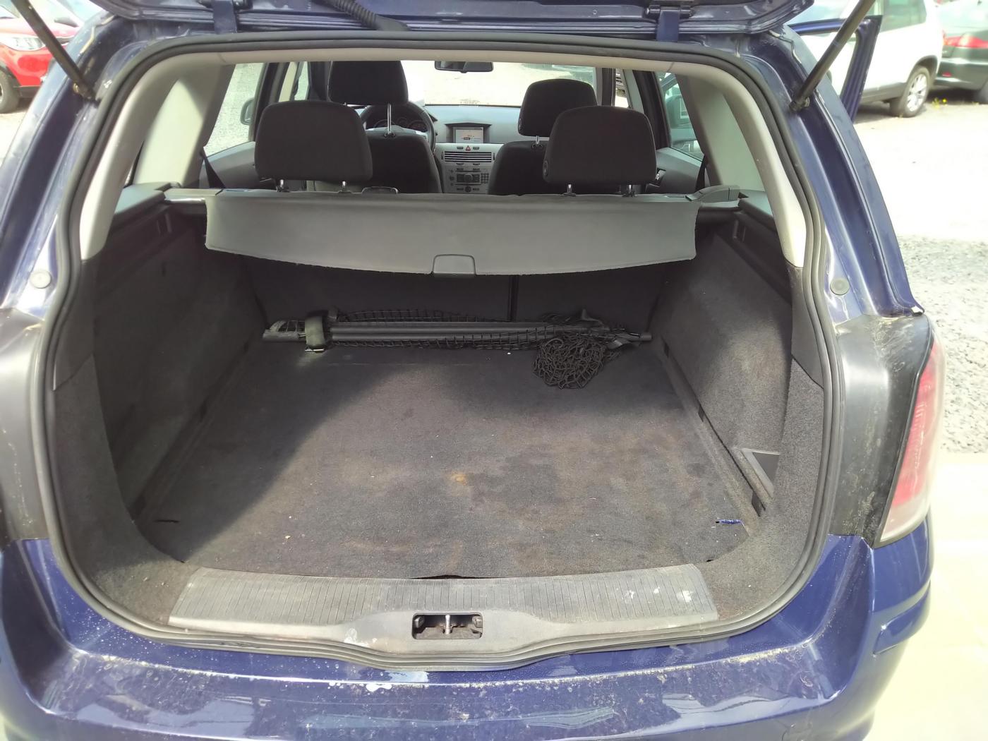 opel-astra-1-7-cdti-kombi - 7