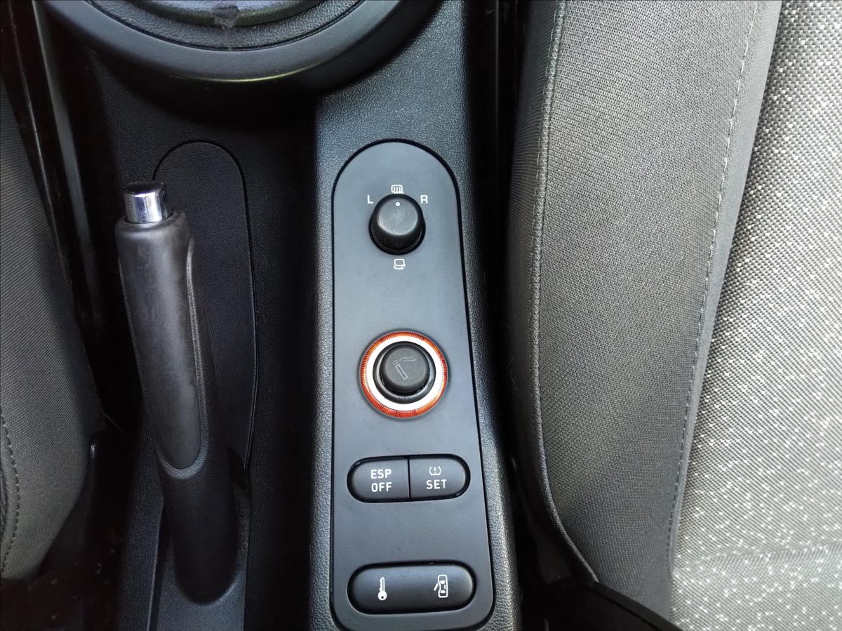 seat-altea-1-6-i - 9