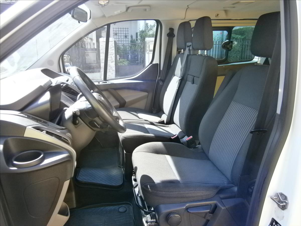 ford-tourneo-custom-2-2-tdci-92kw-klima - 7