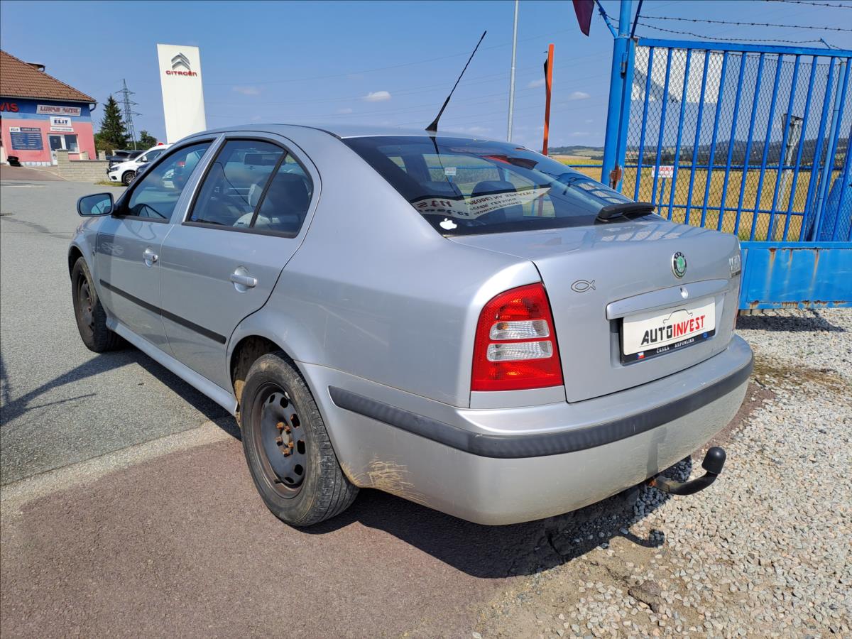 skoda-octavia-1-6-mpi-tour - 3