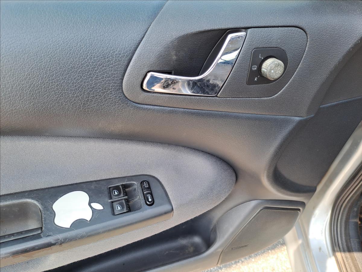 skoda-octavia-1-6-mpi-tour - 9