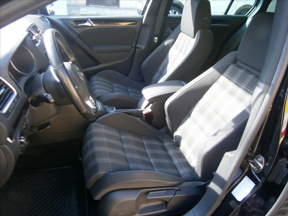 volkswagen-golf-2-0-tdi-gtd-125-kw - 4