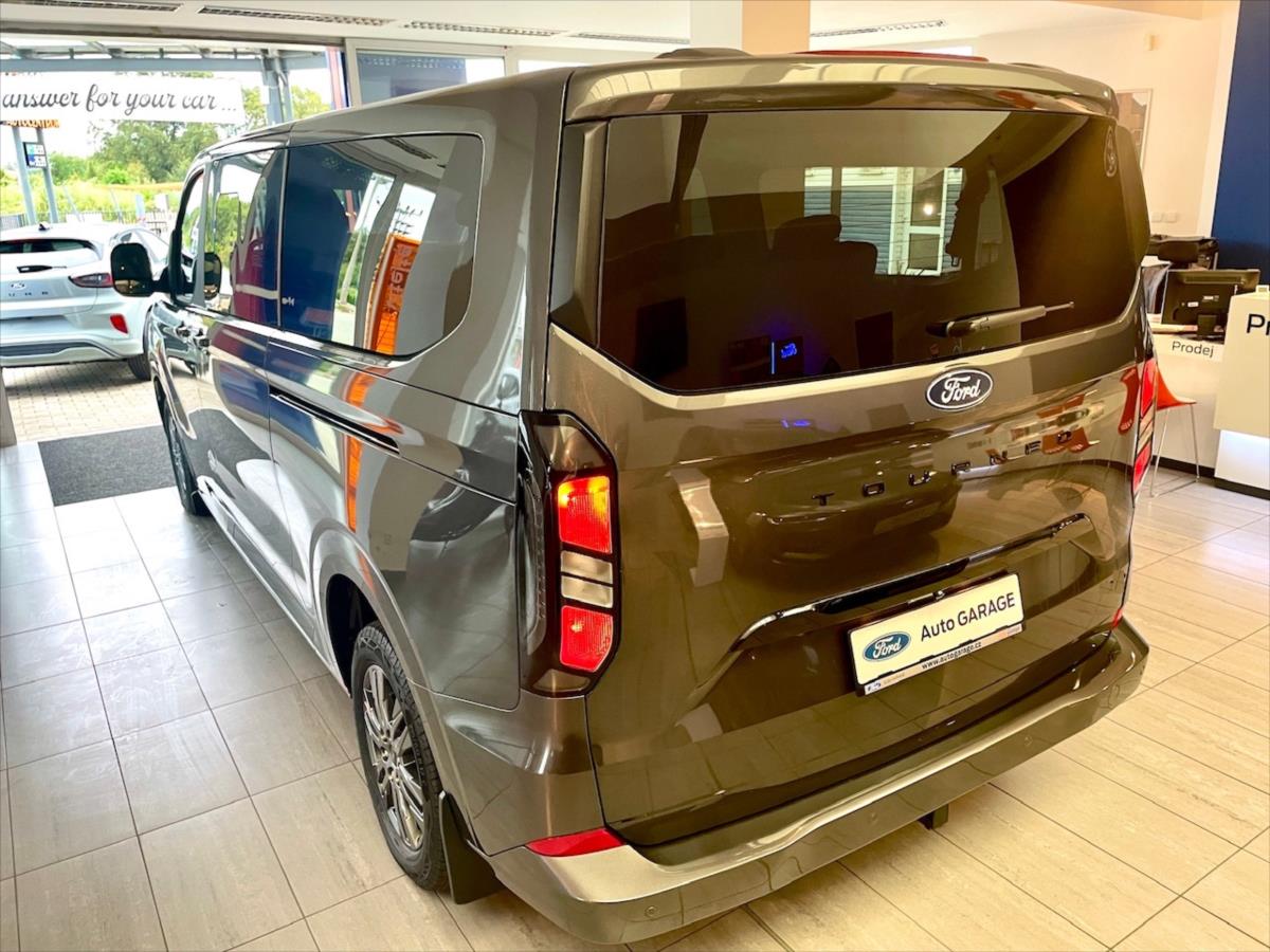 ford-tourneo-custom-2-0-ecoblue-l2-titanium - 4