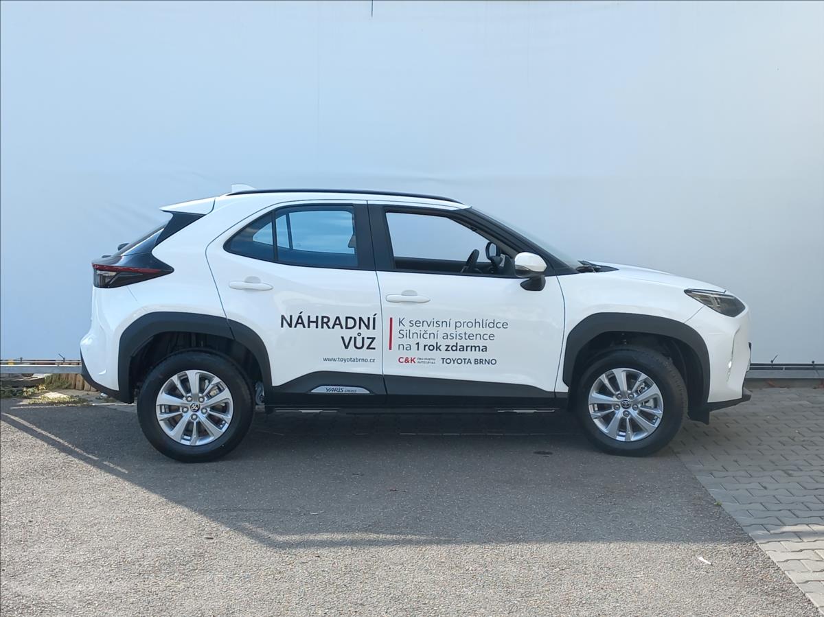 toyota-yaris-cross-1-5-hybrid-e-cvt-116k-comfort - 1