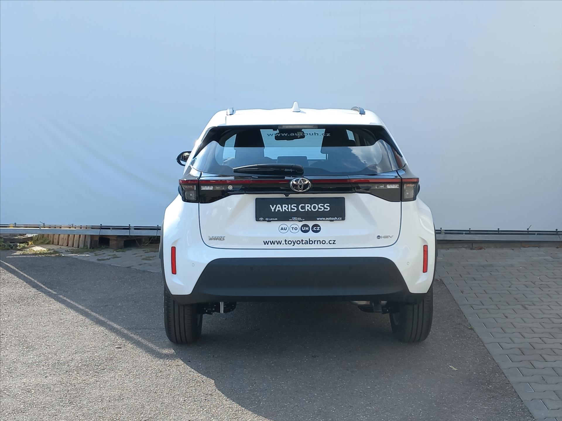 toyota-yaris-cross-1-5-hybrid-e-cvt-116k-comfort - 4