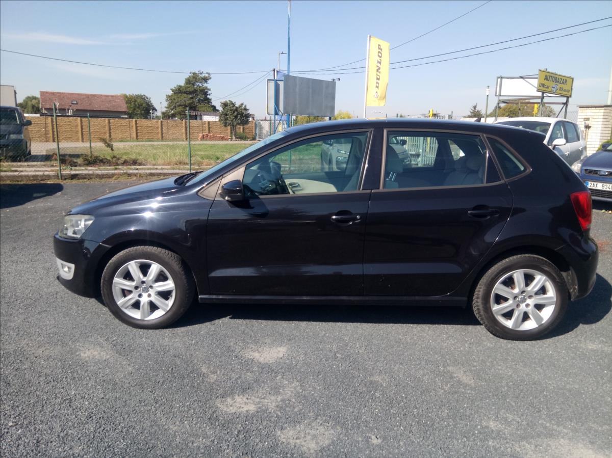 volkswagen-polo-1-2-tsi-77kw-highline-digiklima - 3