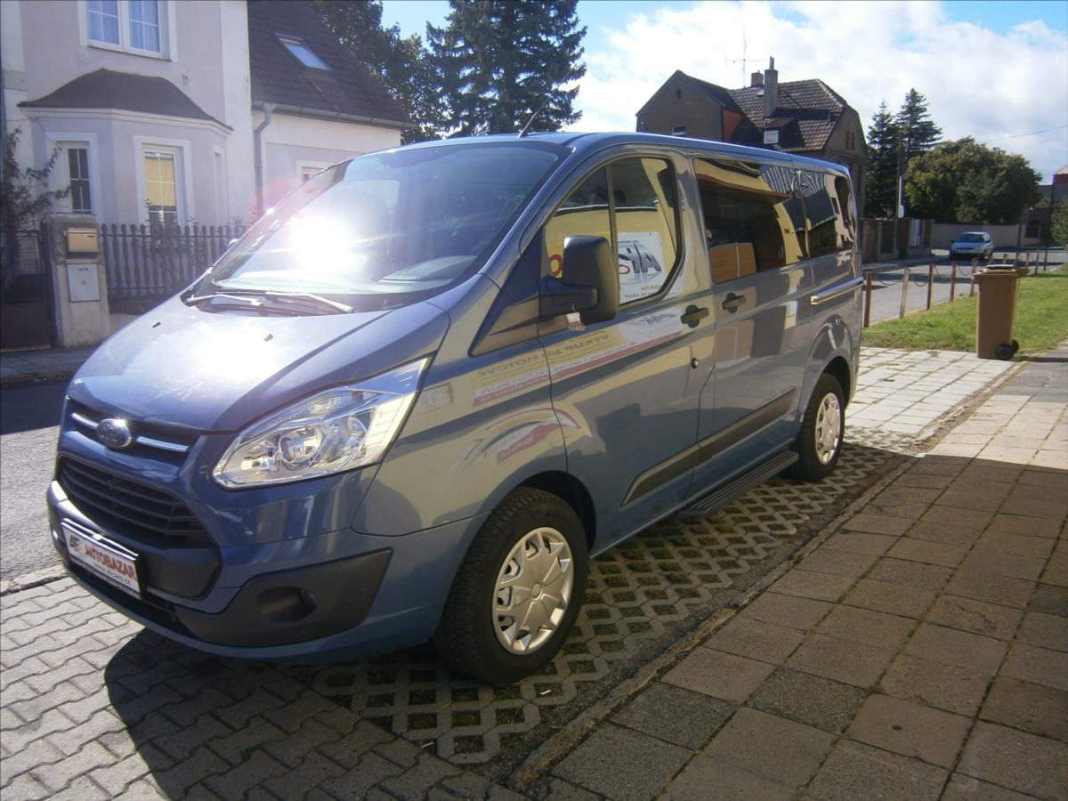 ford-tourneo-custom-2-2-tdci-titanium - 2