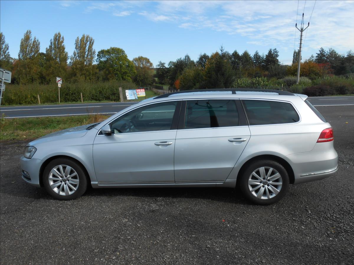 volkswagen-passat-1-6-tdi-77-kw-serviska - 5