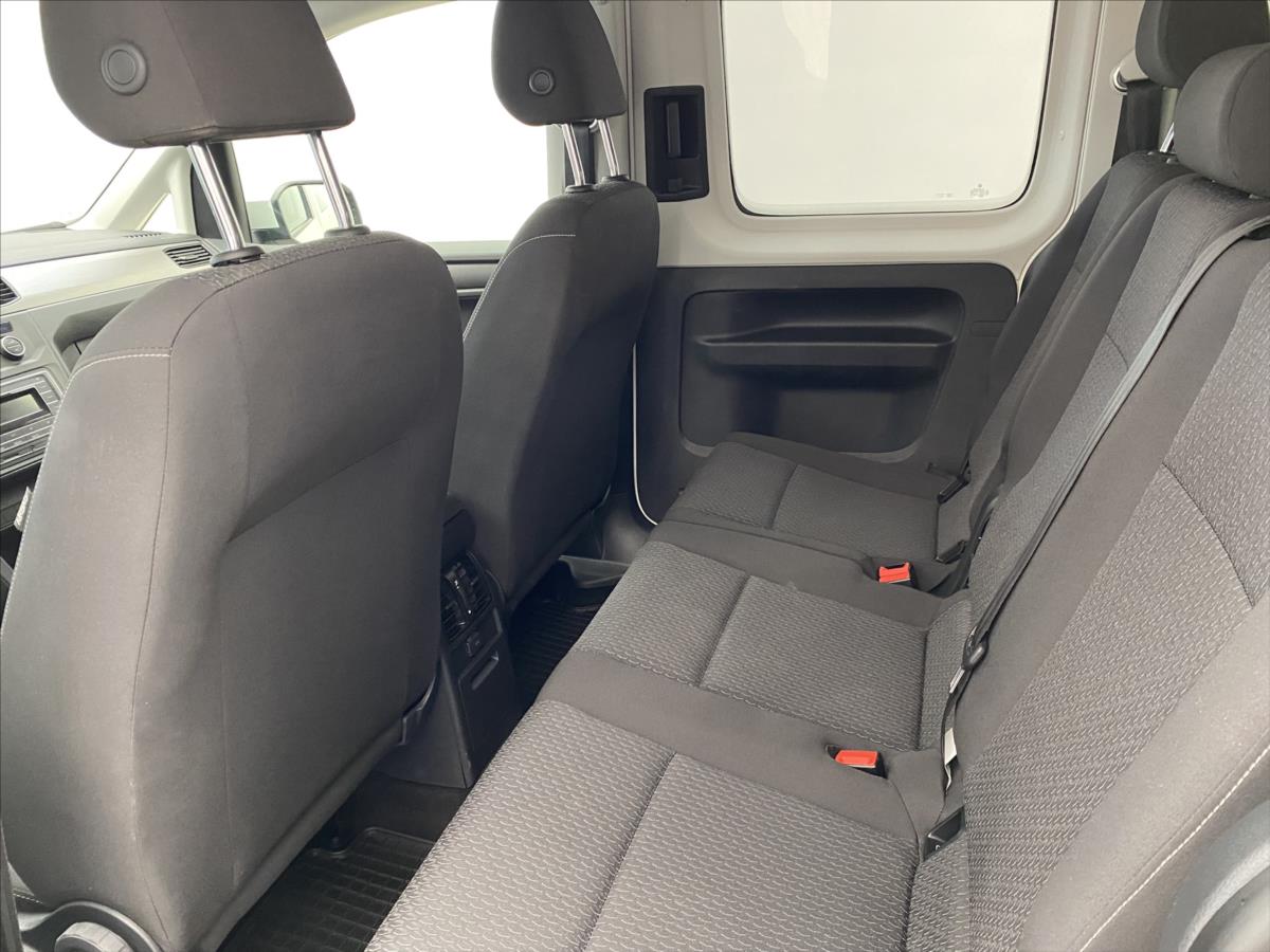 volkswagen-caddy-1-4-tgi-maxi - 5