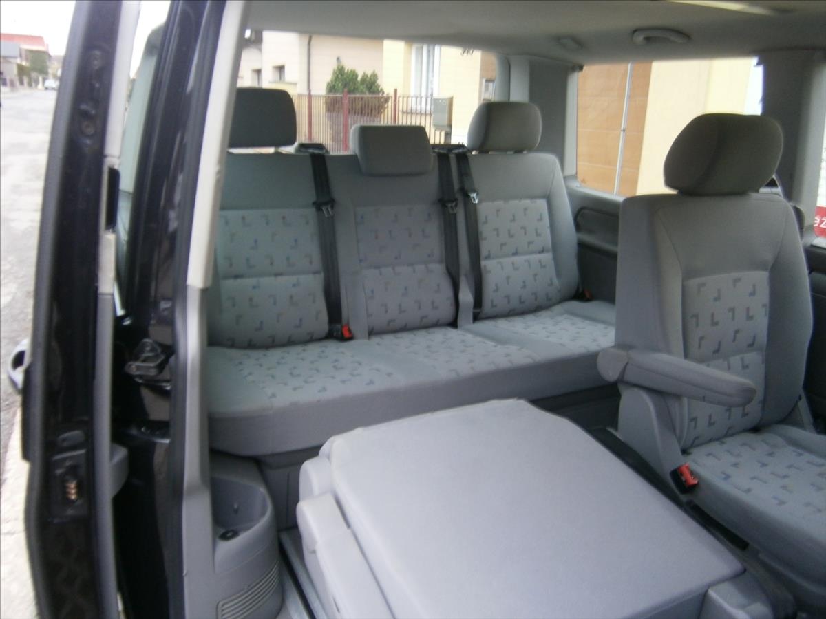 volkswagen-multivan-1-9-tdi-77kw-7-mist-bez-koroze - 9