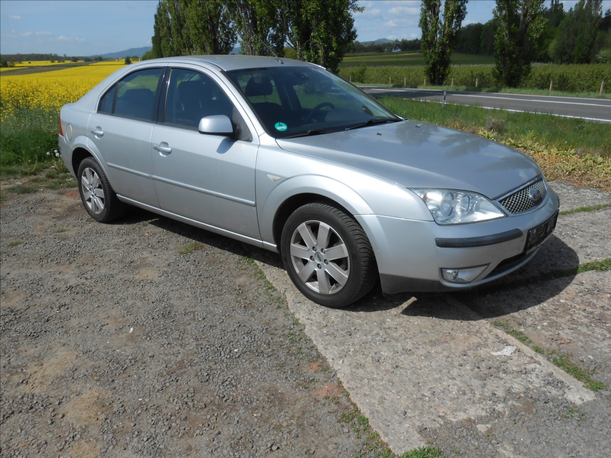 ford-mondeo-1-8-92-kw-digiklima-serviska - 3