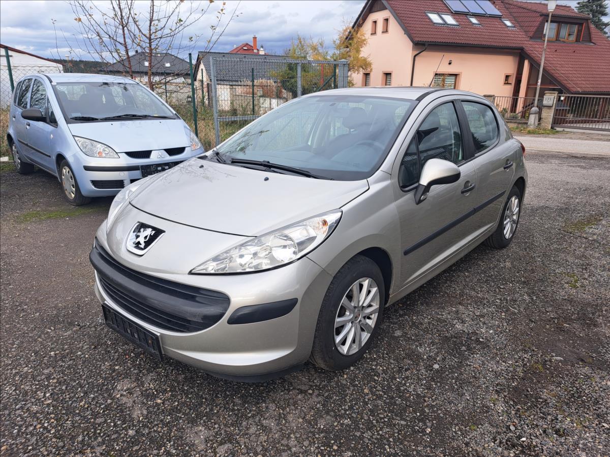 peugeot-207-1-4-hdi-70-k-urban - 2