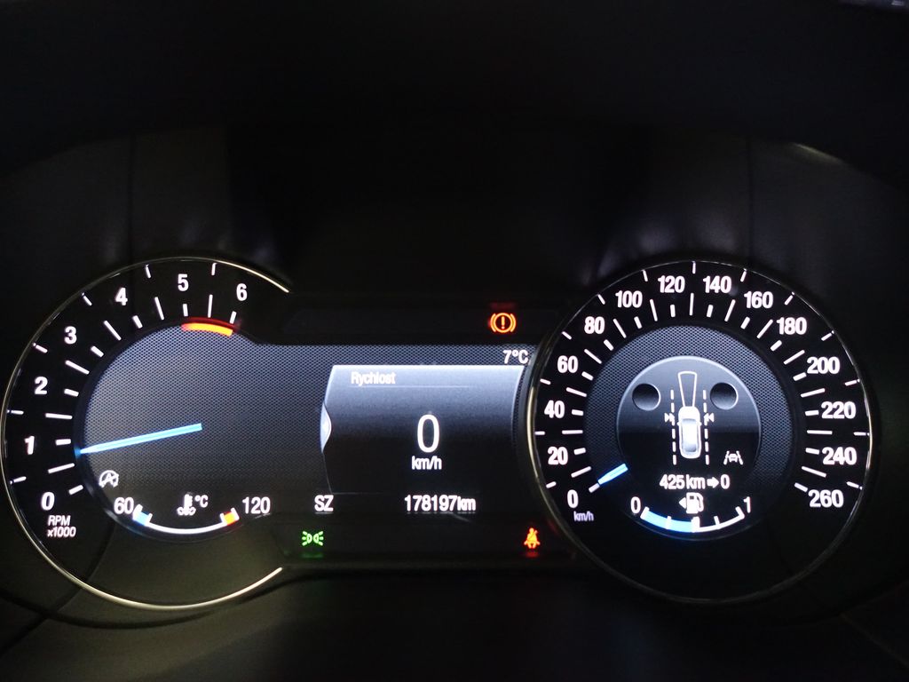 ford-s-max-110-kw-manual-led-nez-topeni - 8