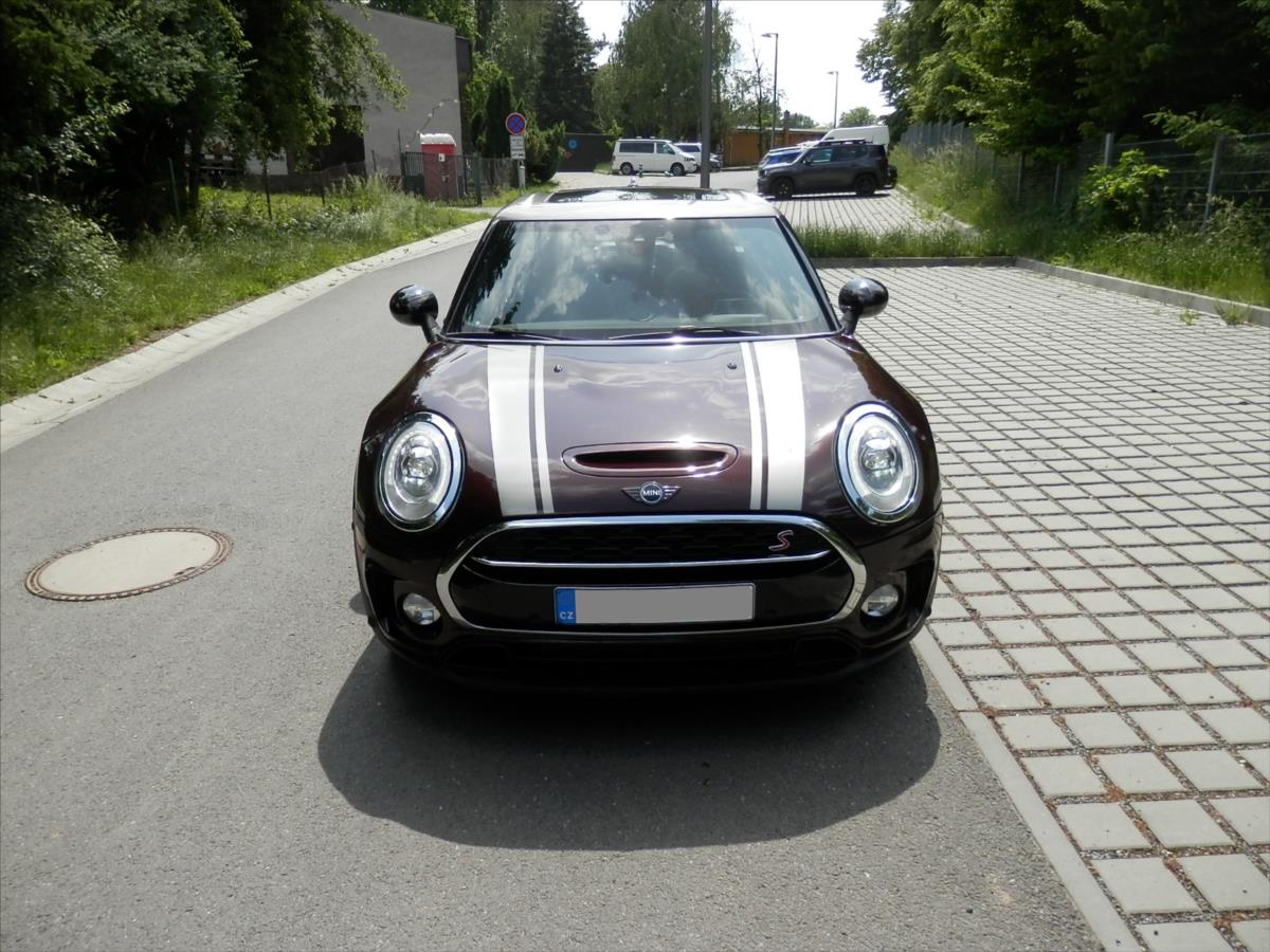 mini-clubman-s-2-0-141kw-panorama-headup-nove-v-cr - 2
