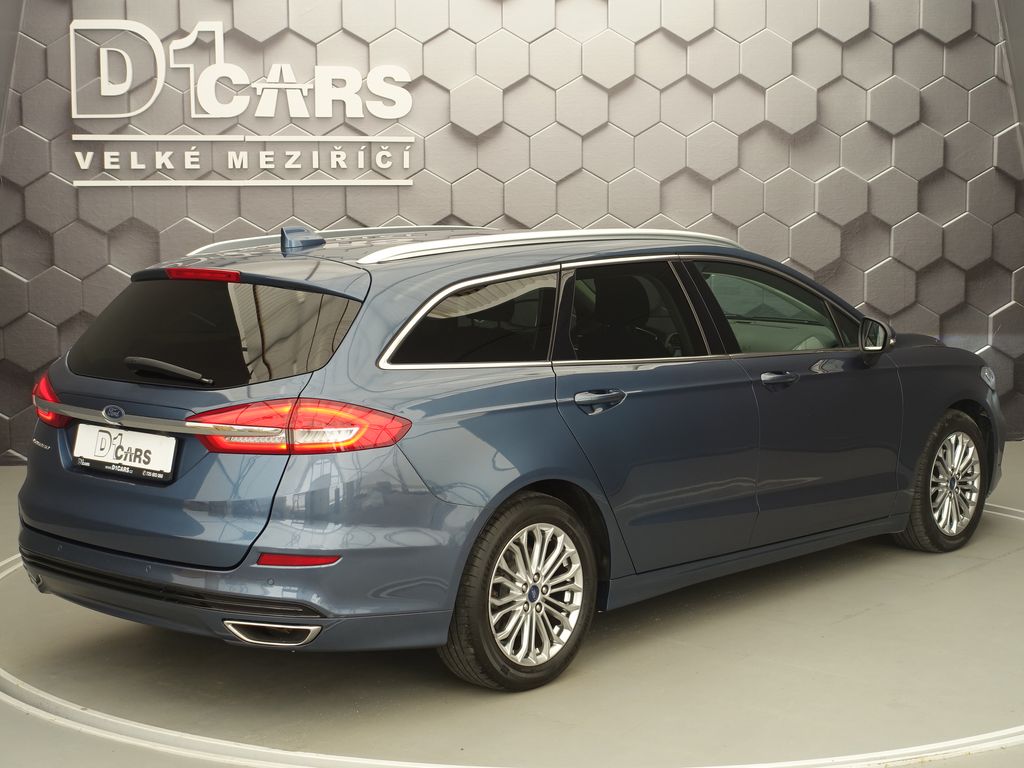 ford-mondeo-140-kw-at8-led-svetla - 4