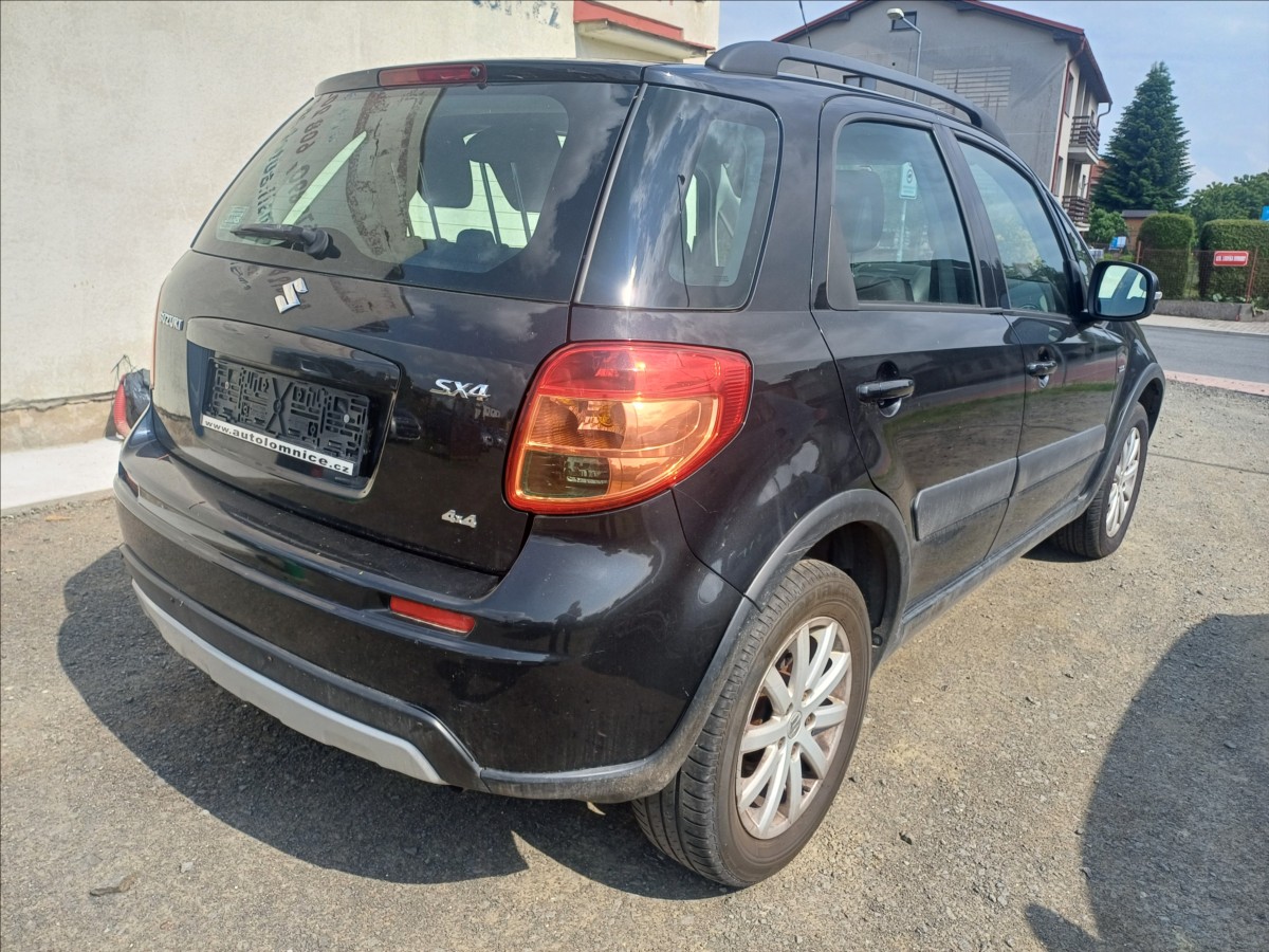suzuki-sx4-2-0-ddis-glx-4x4 - 3