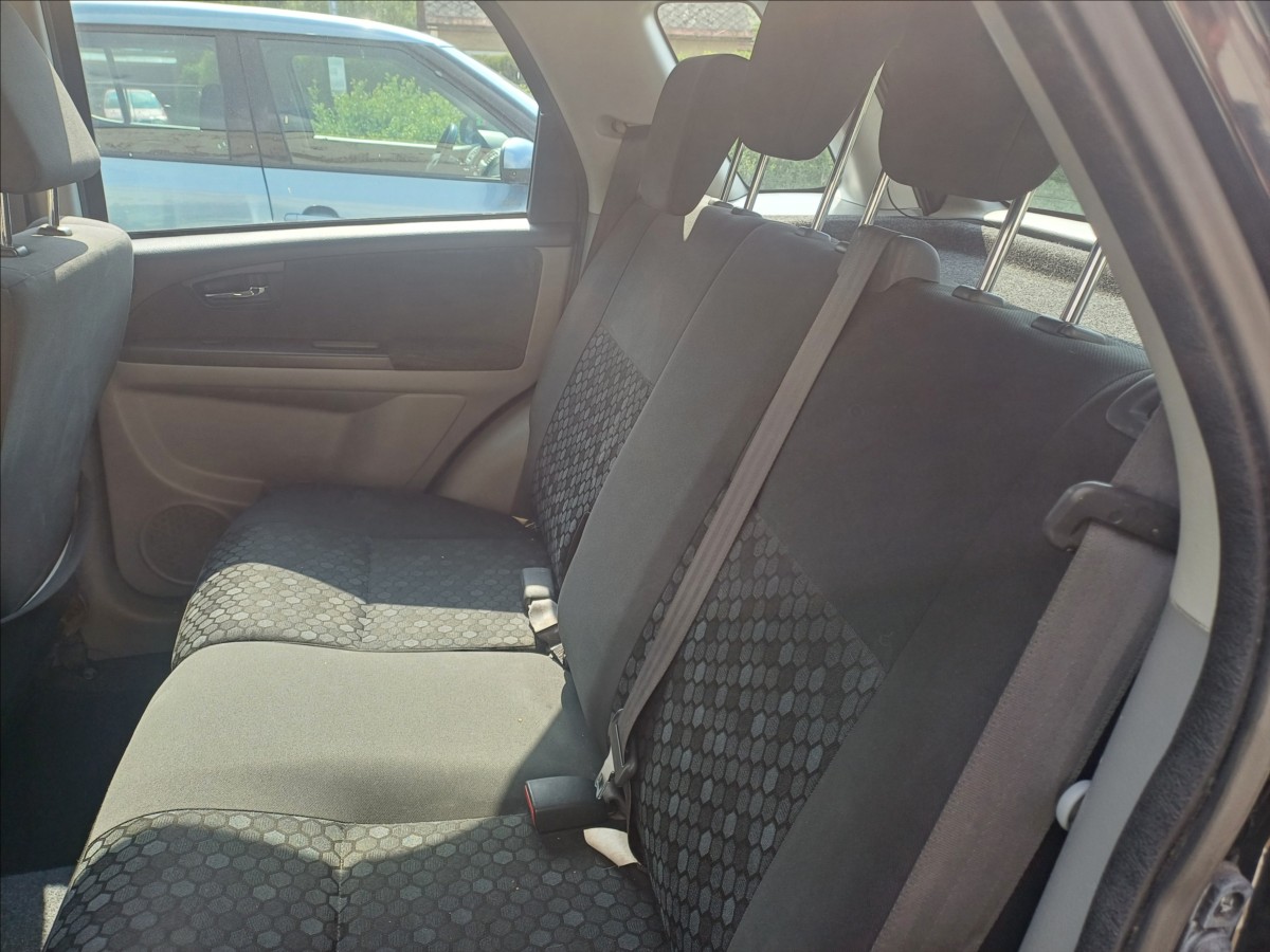 suzuki-sx4-2-0-ddis-glx-4x4 - 8