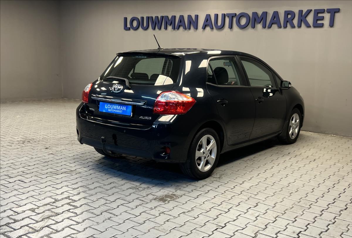 toyota-auris-1-3-vvt-i-terra-cool - 1