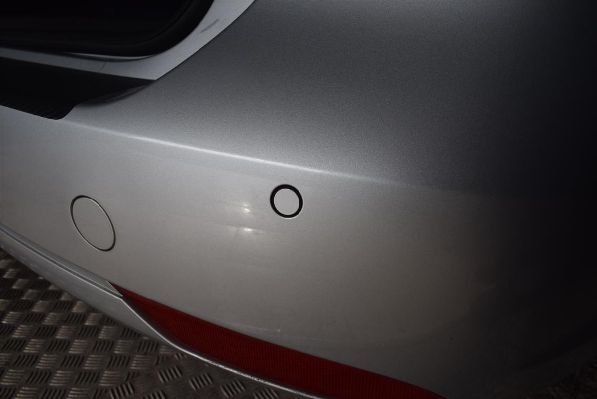 volkswagen-touran-1-4-tsi-nove-rozvody-7mist - 8