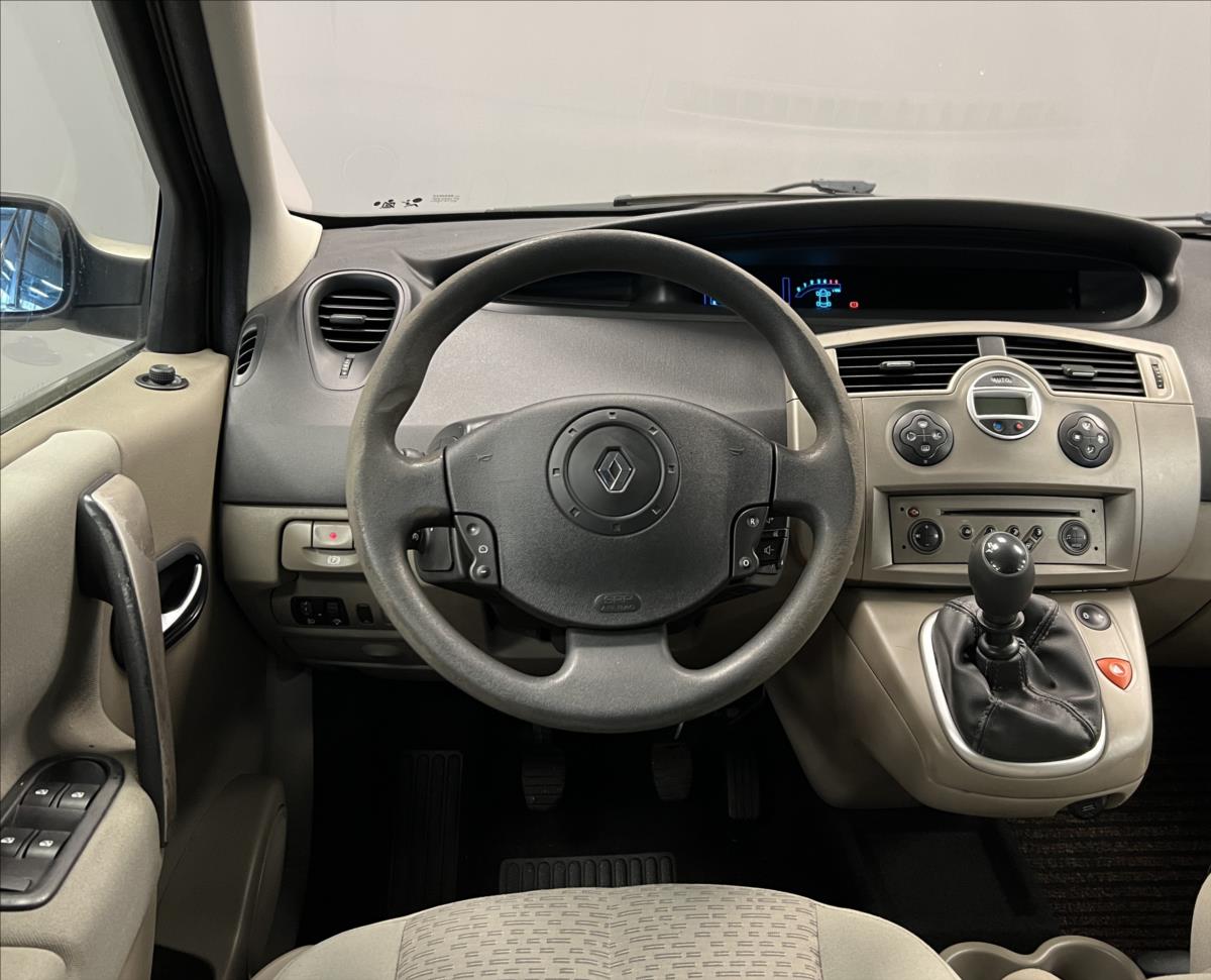 renault-scenic-1-5-dci-confort-autentigue - 4