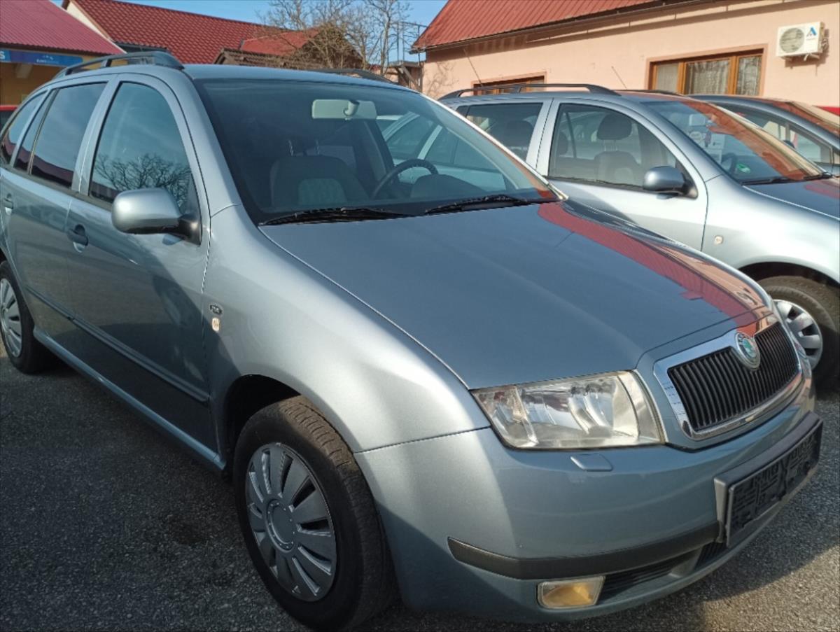 skoda-fabia-1-4-16v-comfort-combi - 1