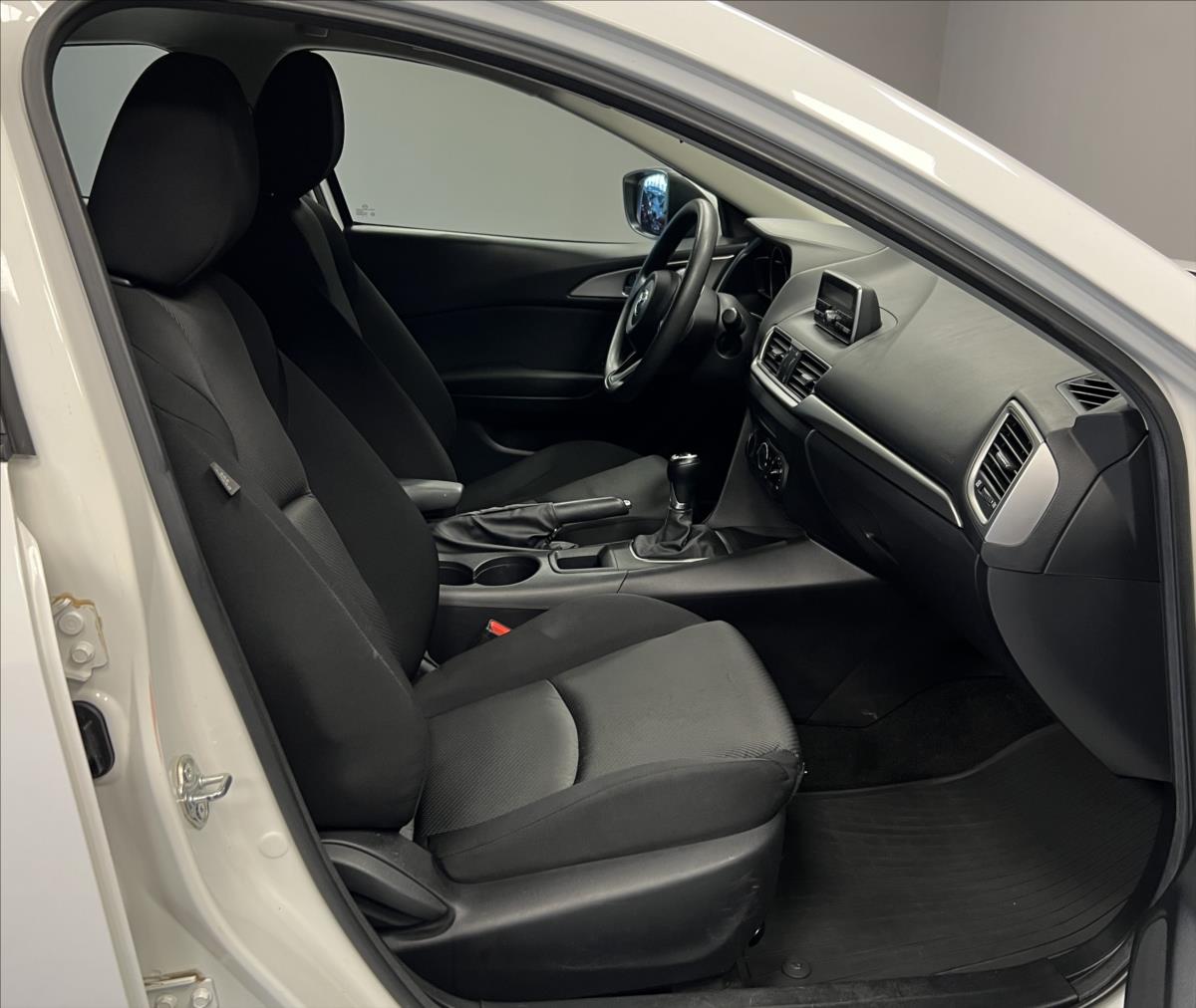 mazda-3-1-5-skyactiv-g100-emotion - 6
