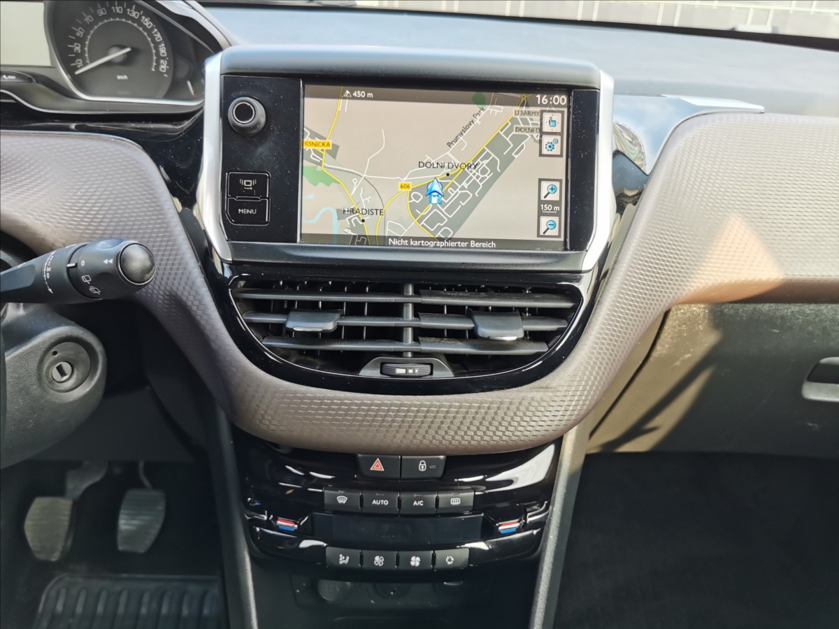 peugeot-2008-1-4-hdi-active - 6