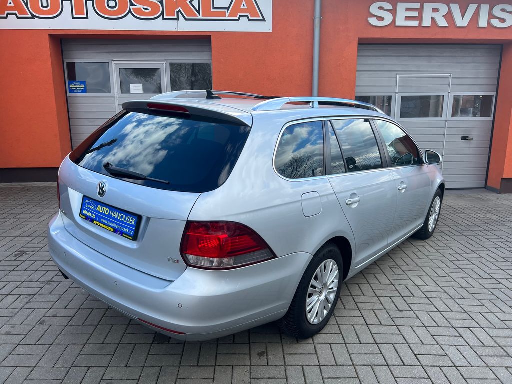 volkswagen-golf-1-4-tsi-90kw-panorama - 1