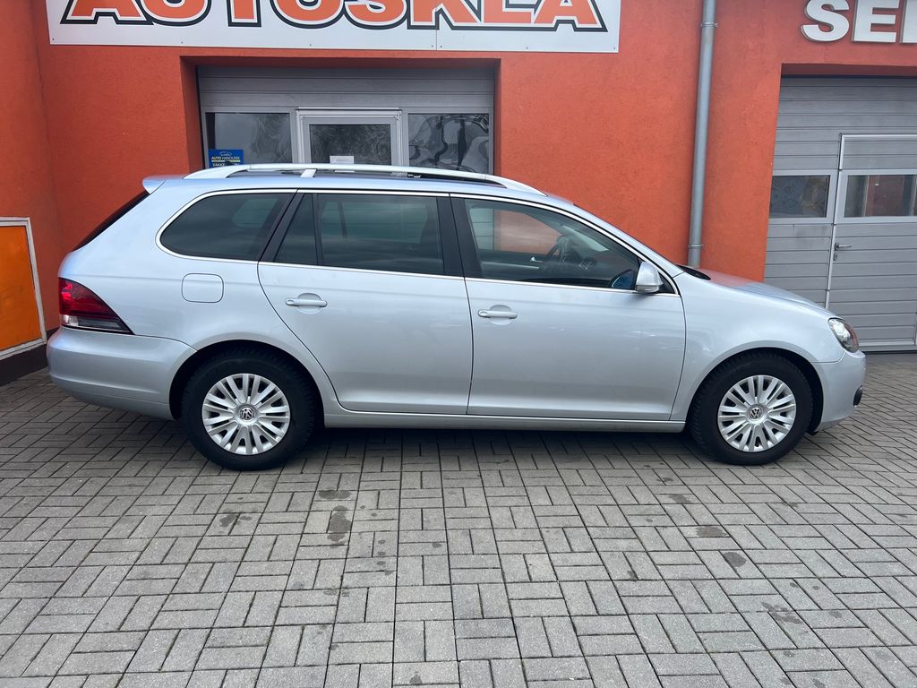 volkswagen-golf-1-4-tsi-90kw-panorama - 2