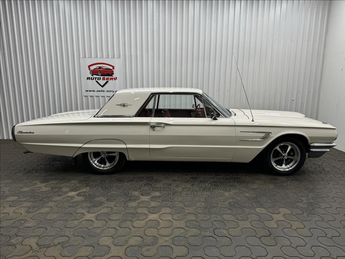 ford-thunderbird-6-4-v8 - 9