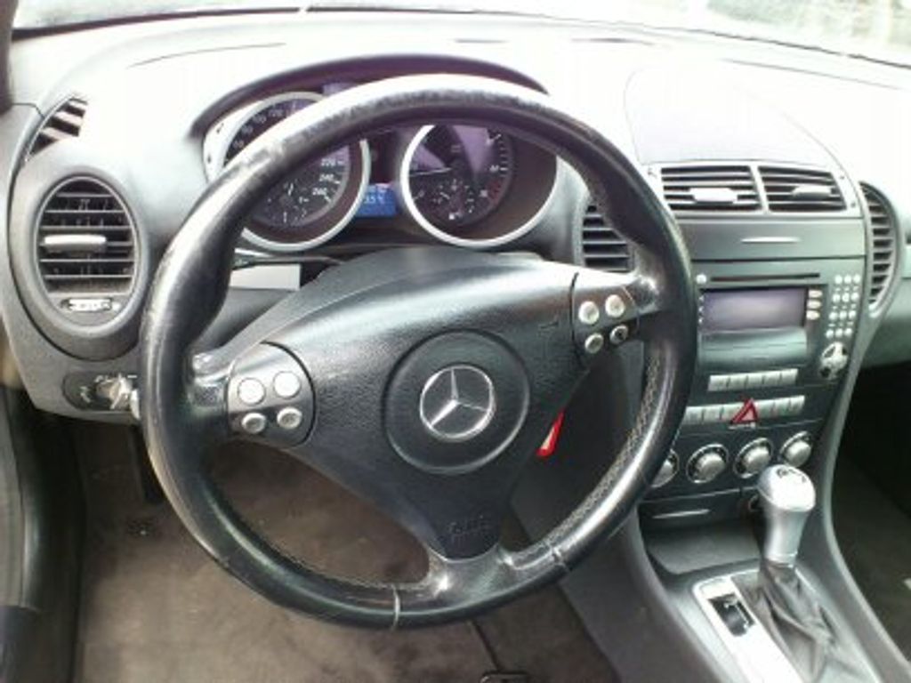 mercedes-benz-slk-350-200kw - 8