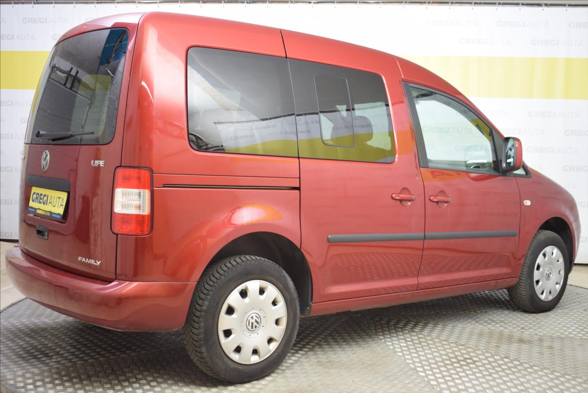volkswagen-caddy-1-4-i-life-po-servisu-family - 5
