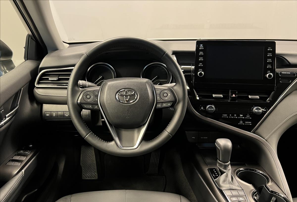 toyota-camry-2-5-prestige - 4