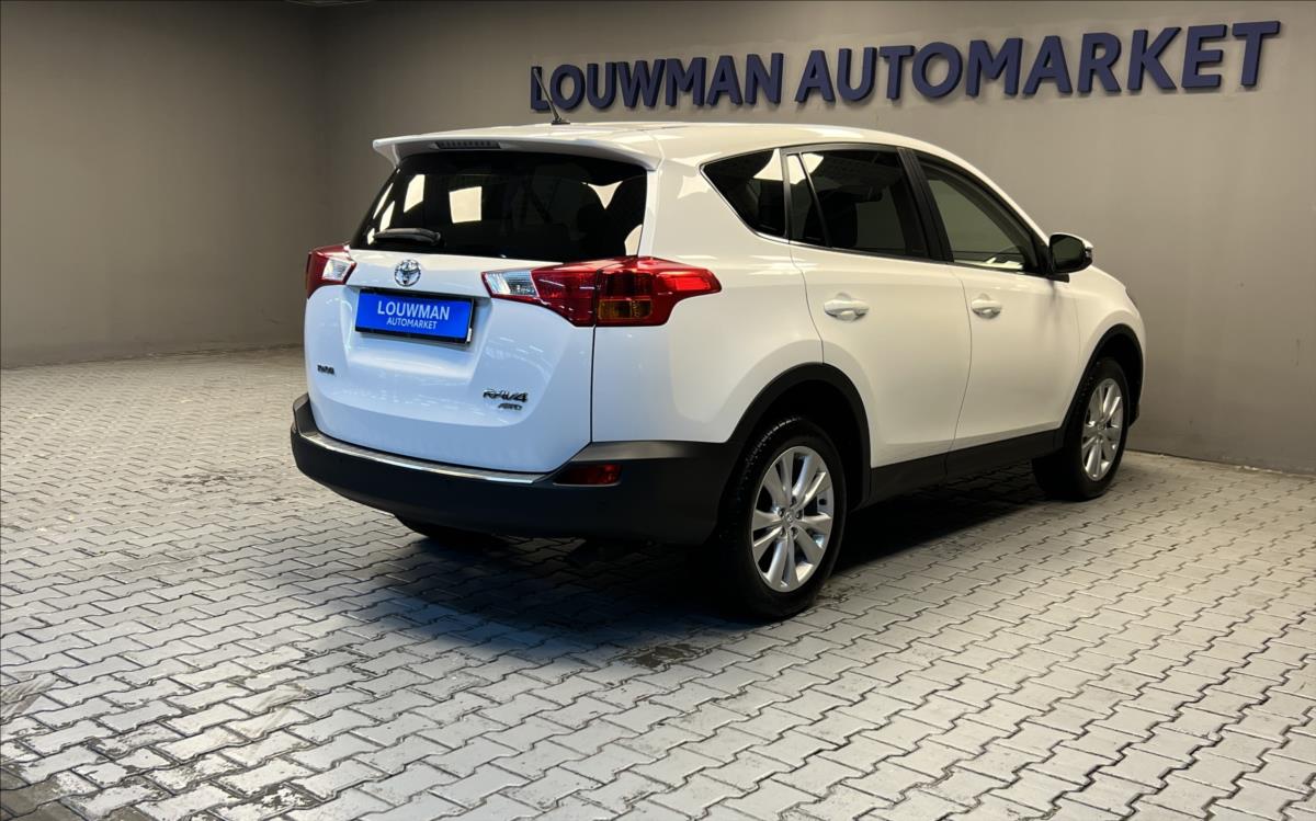 toyota-rav4-2-2-d-cat-at-style-awd - 1