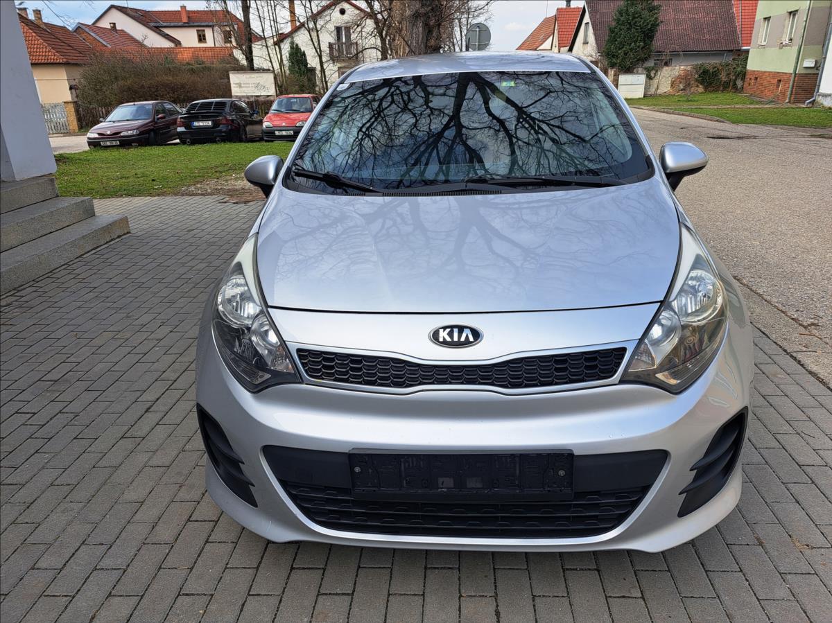 kia-rio-1-1-crdi-comfort - 1