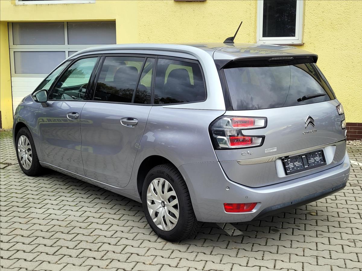 citroen-grand-c4-picasso-1-6-thp-eat6-feel-malo-najeto - 7