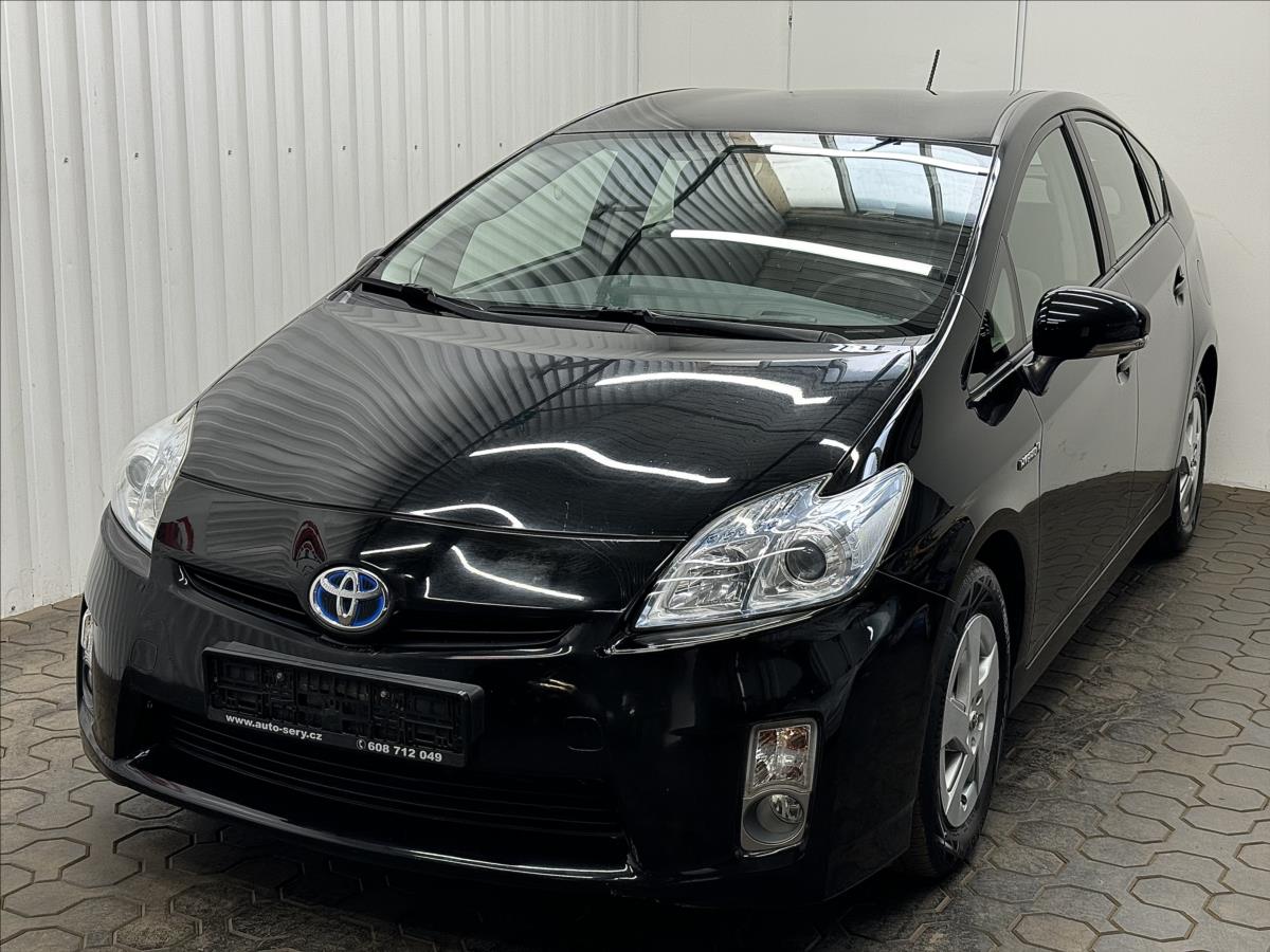 toyota-prius-1-8-vvt-i-hsd - 0