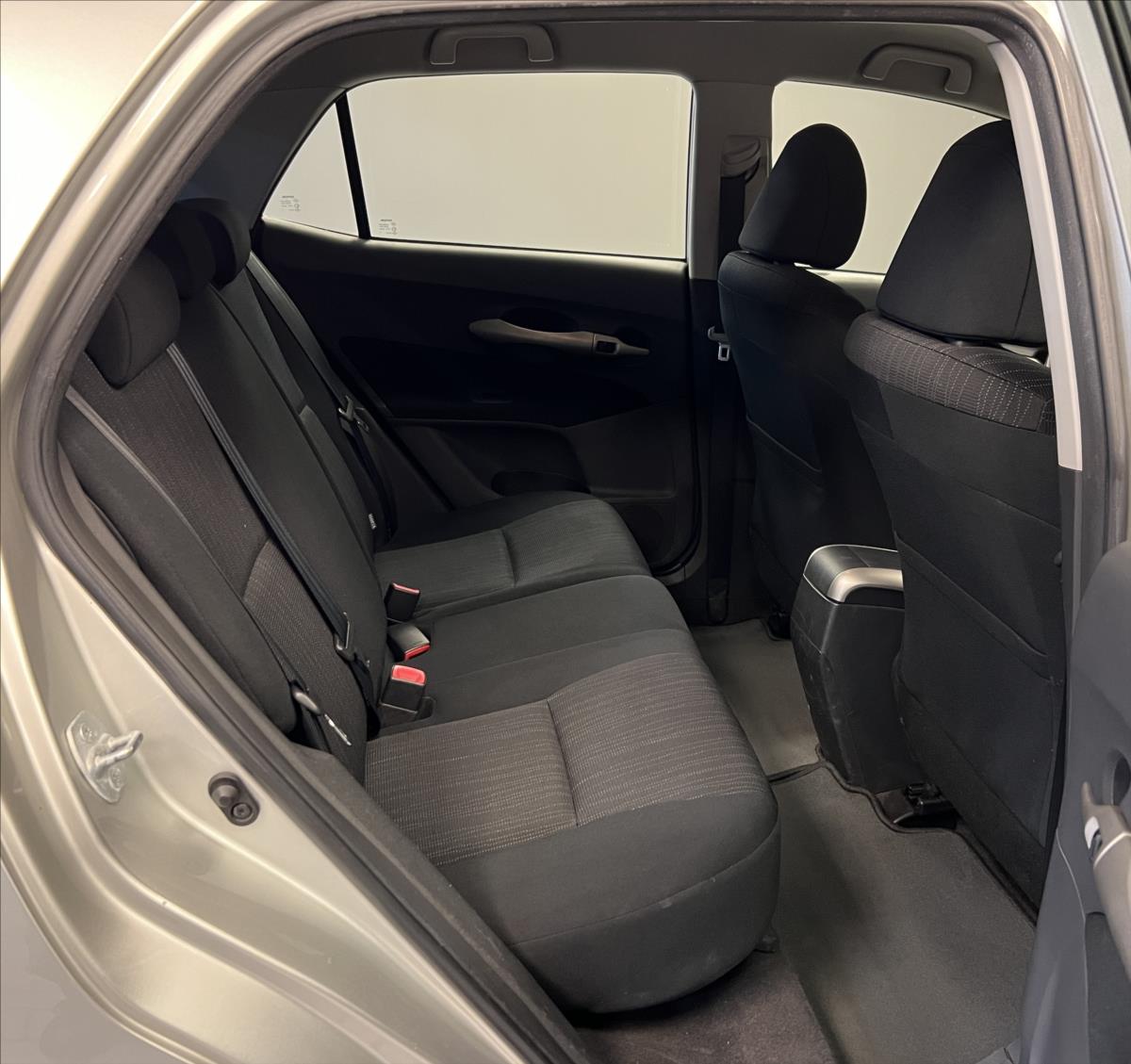 toyota-auris-1-6-vvt-i-sol - 9