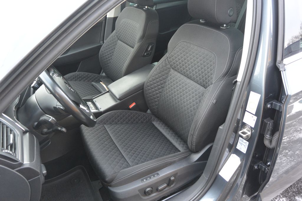 skoda-superb-2-0tdi-140kw-dsg-dph - 9